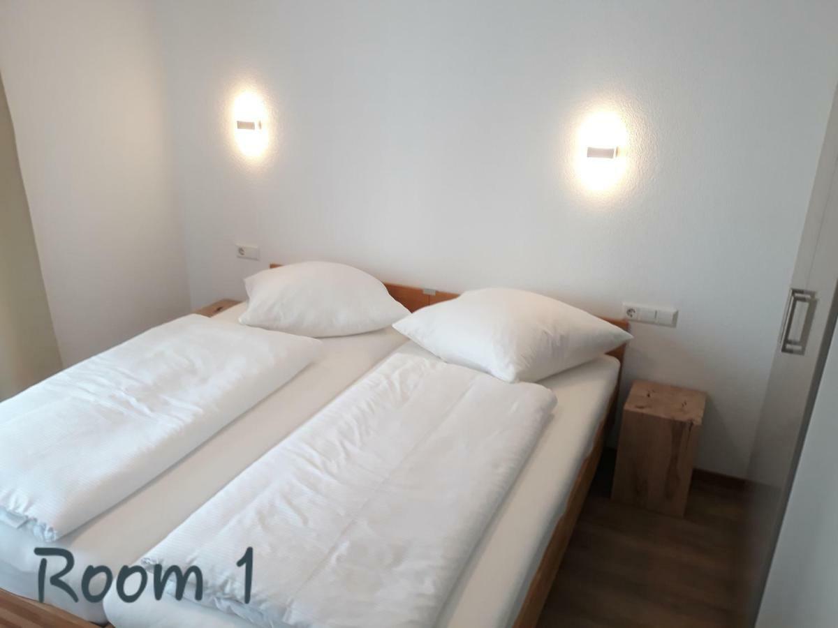 Modernes Apartment Metzingen Mittelstadt Buitenkant foto